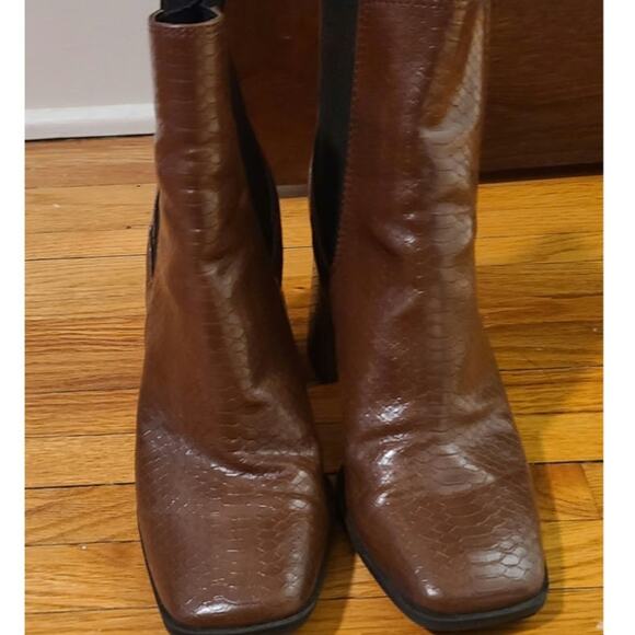 Circus by Sam Edelman Women's Pascha Croco Bootie Brown-Size 7 - Picture 5 of 6